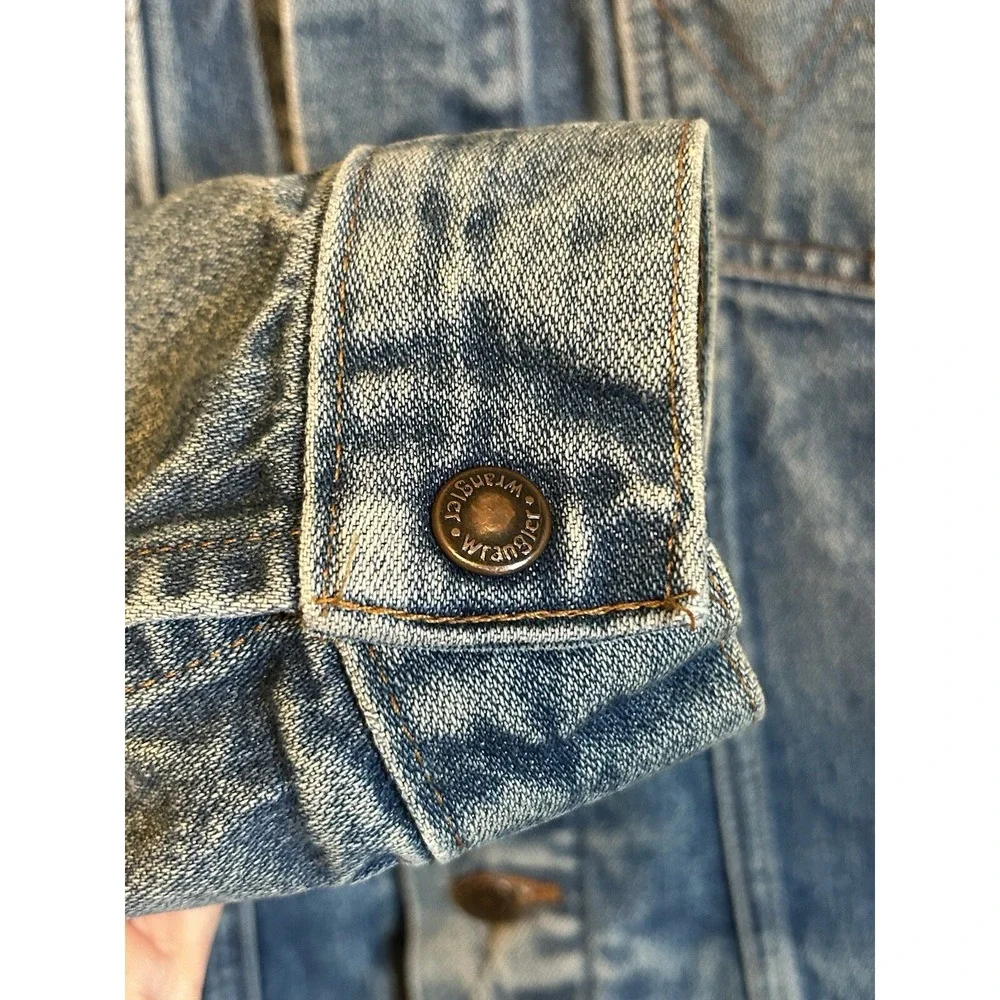 Wrangler added snaps